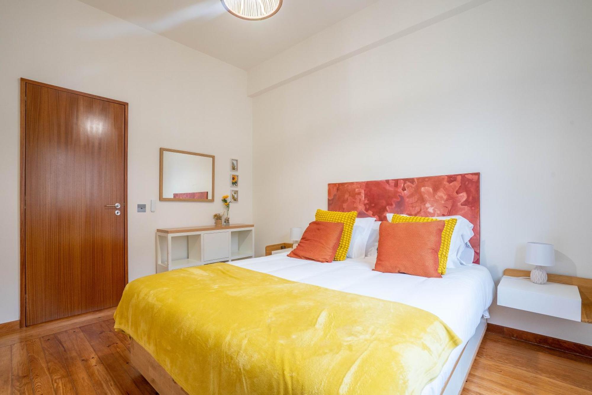Sublime Downtown Retreat By Elsa Appartement Porto